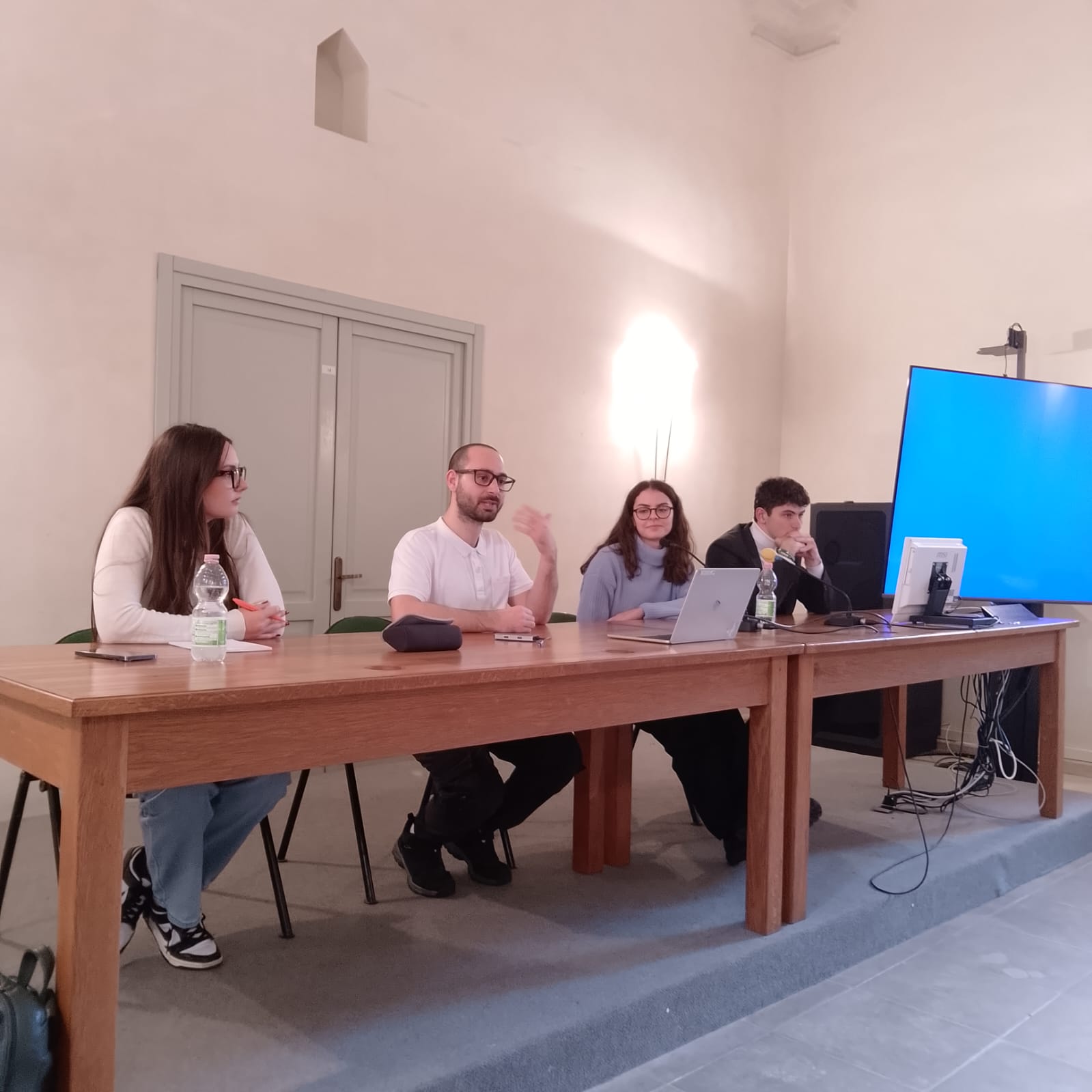 Laboratorio di Filosofia e Aforisma 18 novembre 2025